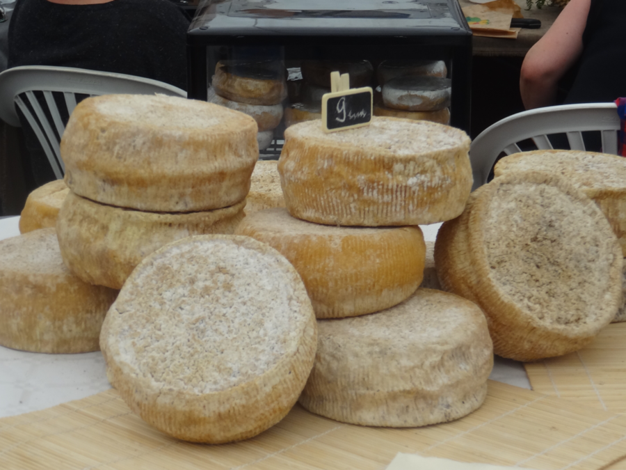 25ème foire des fromages fermiers de Corse à Venaco "A Fiera di U Casgiu"